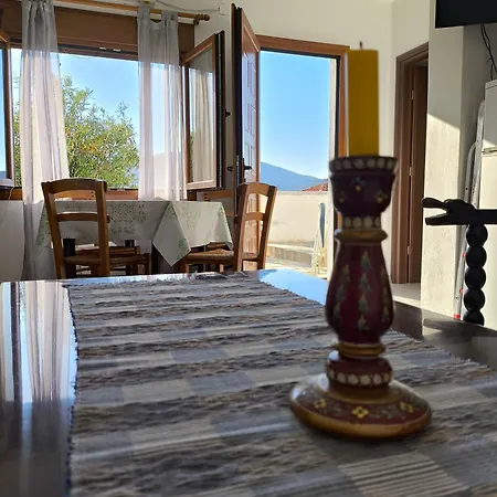 Finikas Skopelos